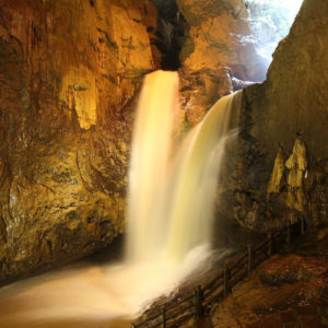 Jiuxiang Cave